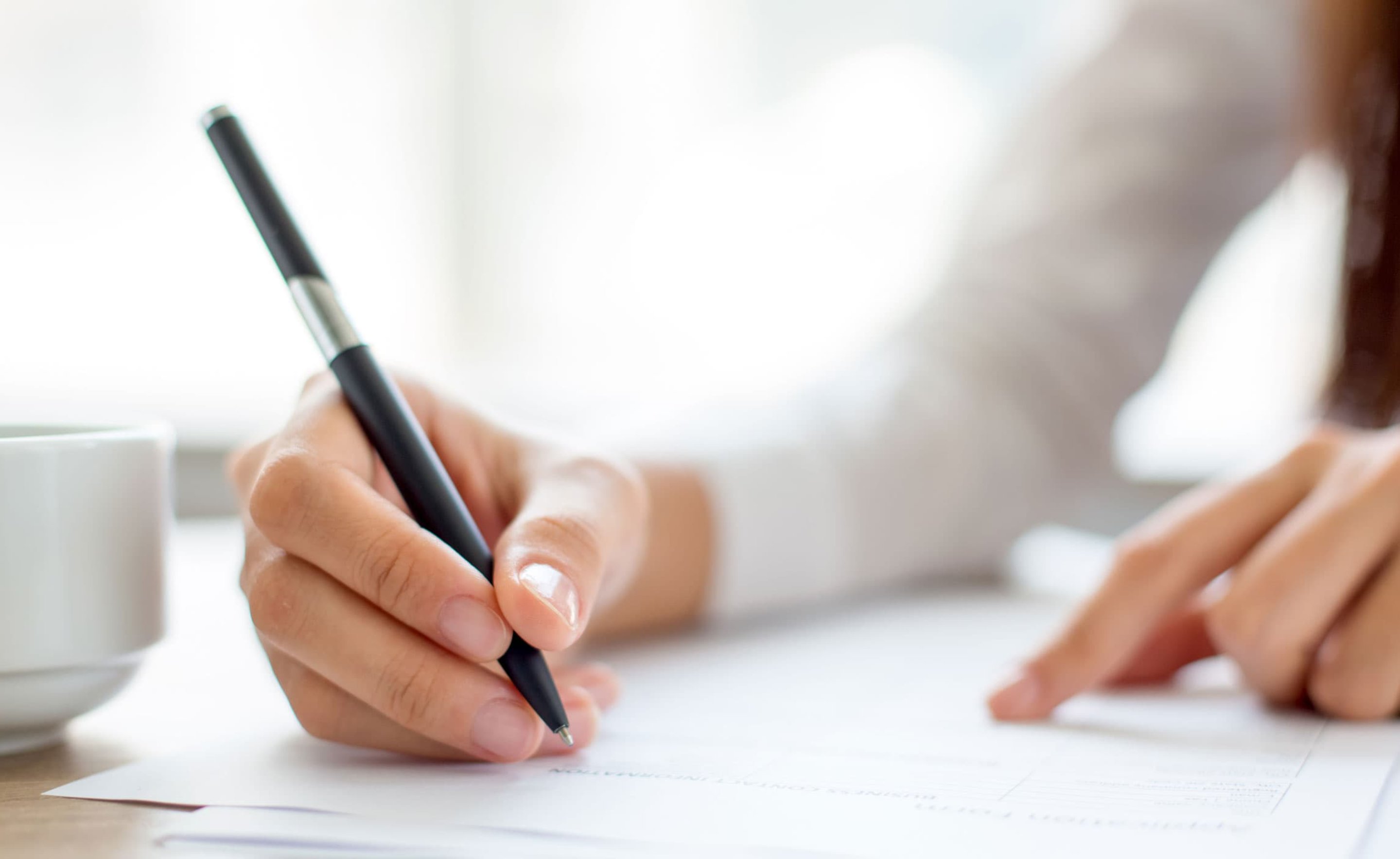 Familysolution Gesti�n y Acompa�amiento en el Cuidado Familiar, Gestionamos los contratos y altas y bajas en la SS de l@s cuidador@s para tus mayores o ni�os, Nos encargamos de todos los tr�mites de tus empleados de hogar